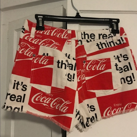 Coca Cola shorts - Picture 2 of 3